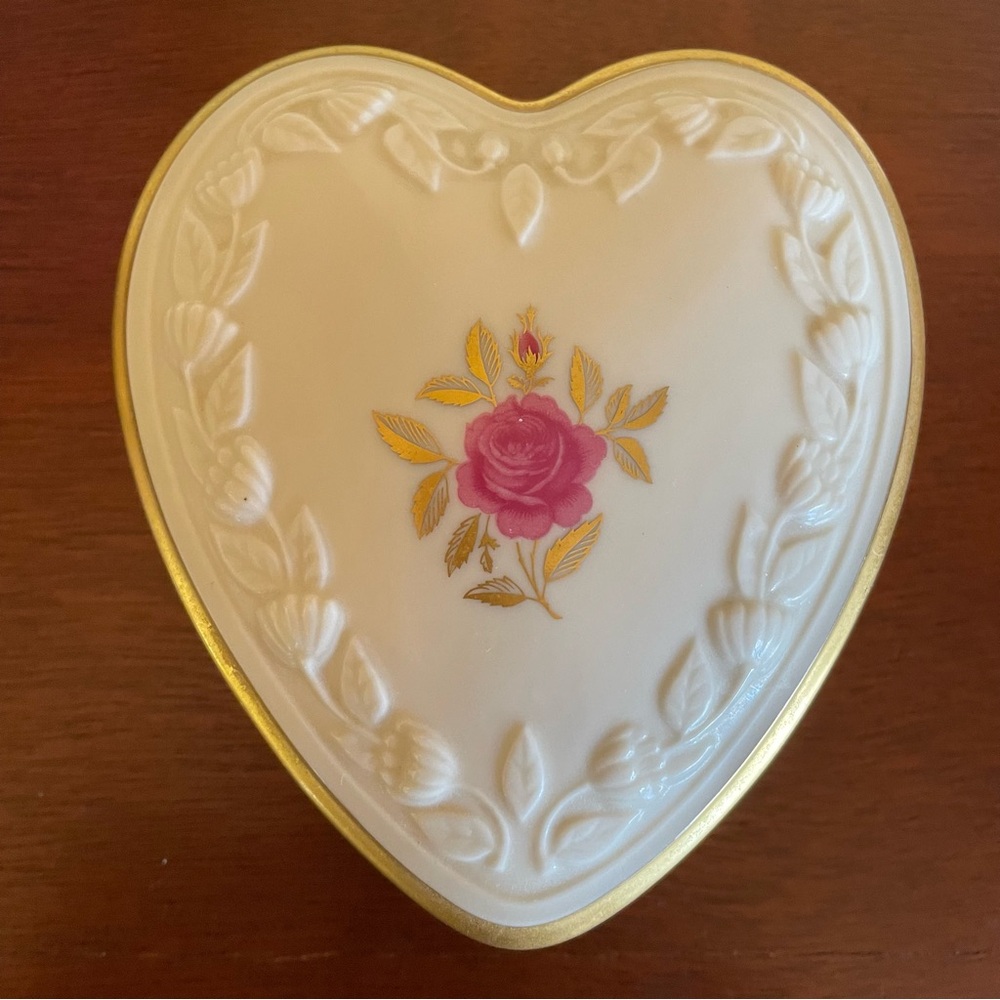 Vintage Lenox Rhodora Heart Shaped Porcelain Trinket/Jewelry Box